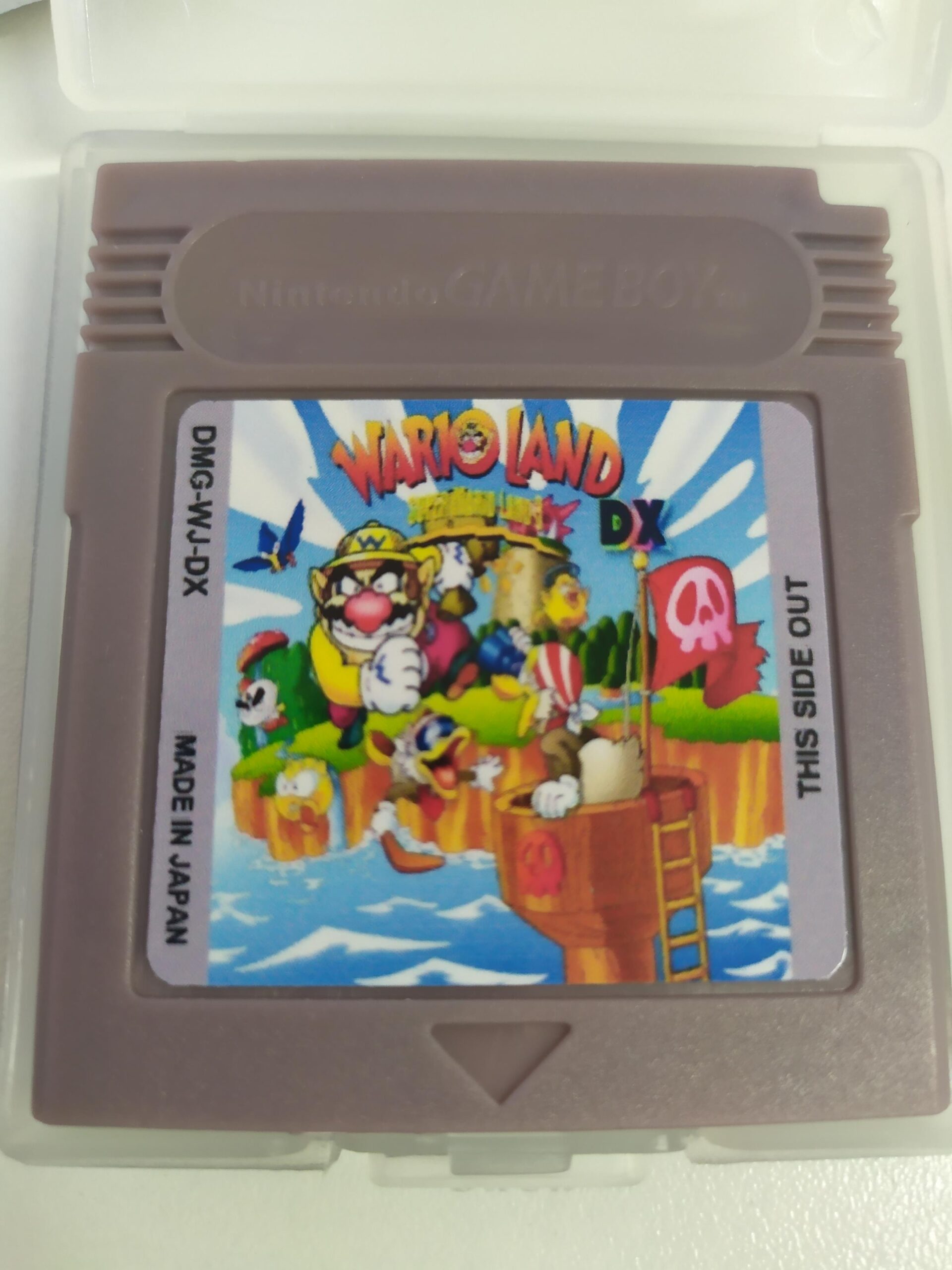 WARIO LAND 1 DX (colorized hack)latest version 1.2